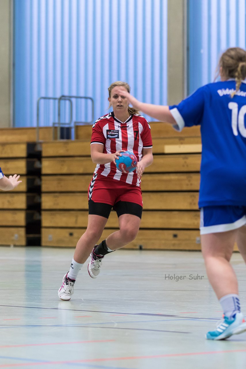 Bild 39 - Frauen Barmstedter TS - Buedelsdorfer TSV : Ergebnis: 26:12